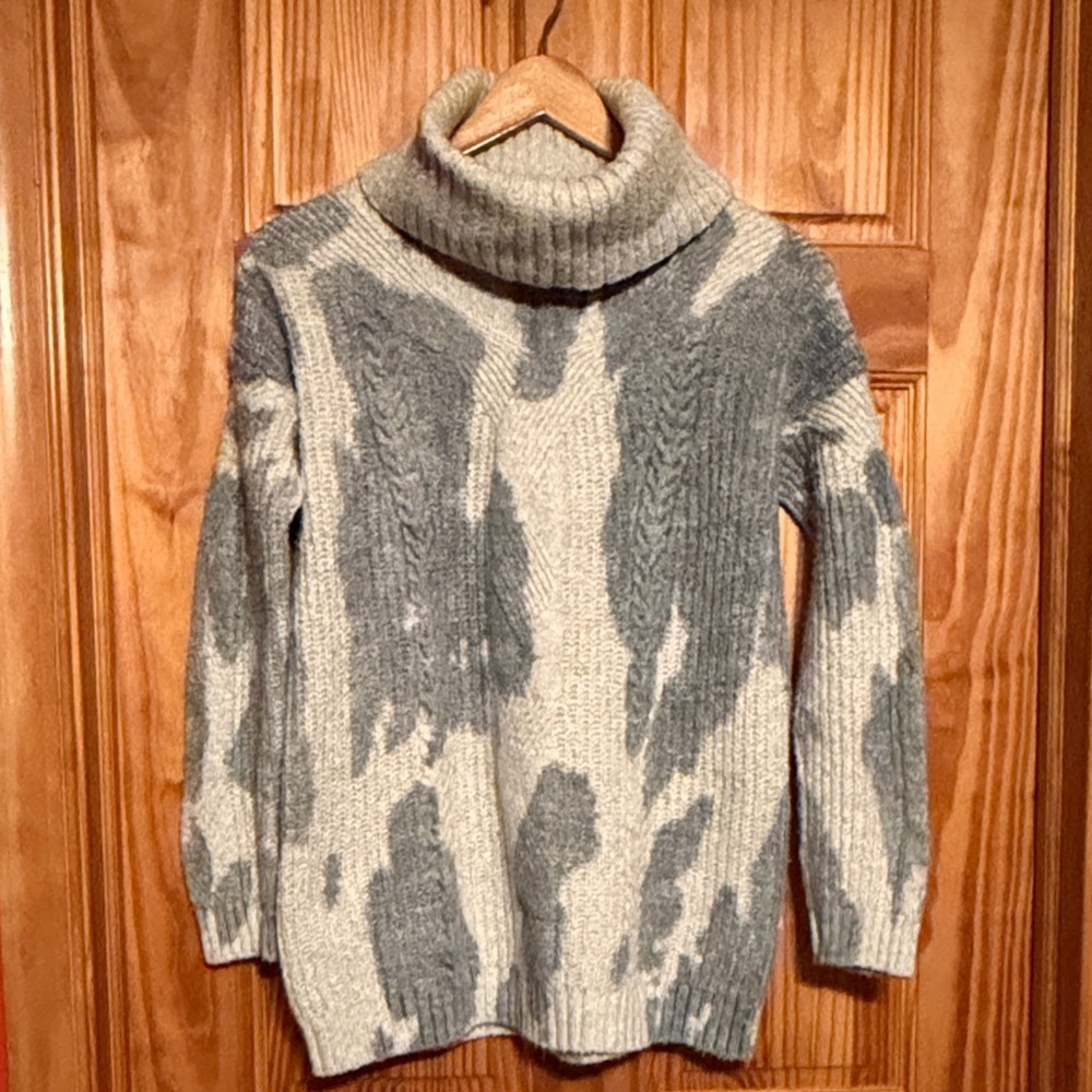 Anthropologie Pilcro Spotted Turtleneck Sweater Size S. - Picture 5 of 10